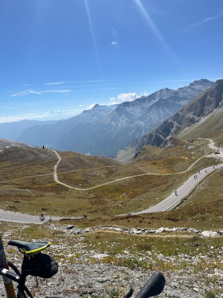 Caviriò Pro Team La salita al Colle dell'Agnello