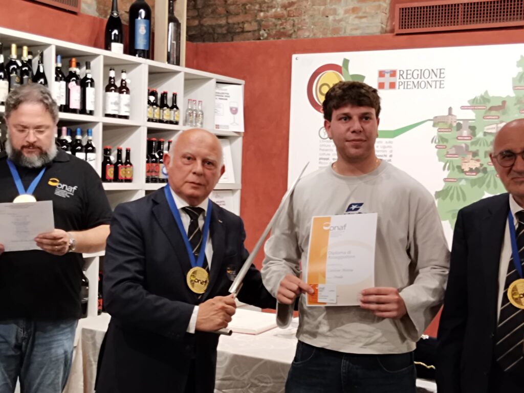 DIPLOMI DI ASSAGGIATORE ONAF AD OVADA
