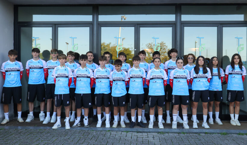 CICLOCROSS CON LA FORMAZIONE CINGHIALI EVO ARMOFER